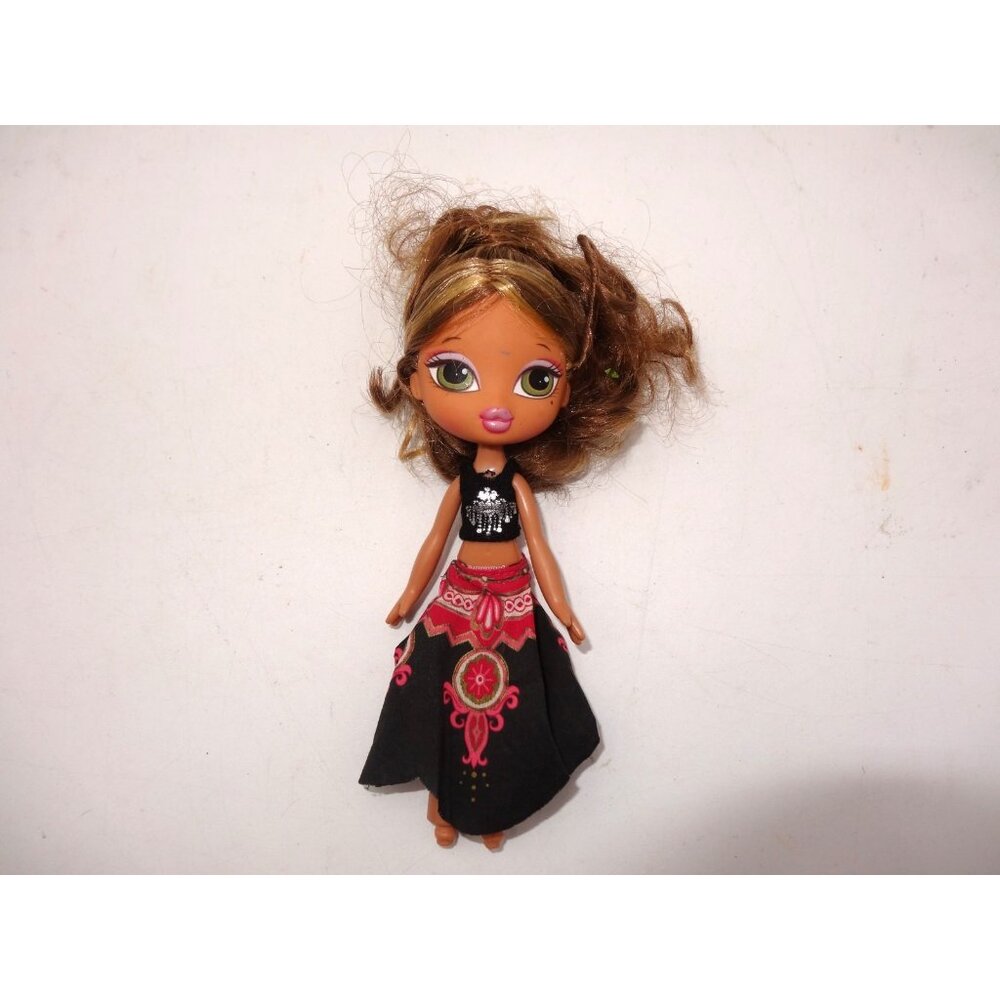 Bratz Kidz Yasmin Doll Olive Green Eyes 2006, MGA,‎ 7"
